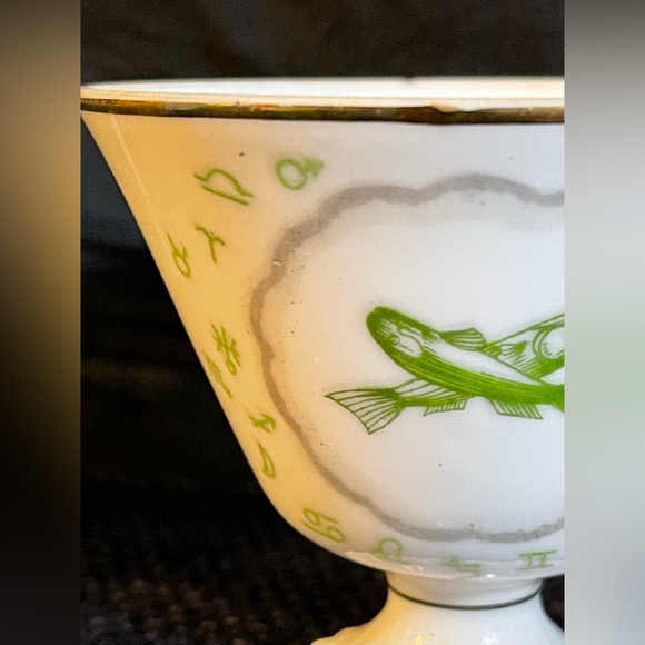 Vintage Pisces Porcelain Tea Cup, made in Japan - Picture 3 of 5
